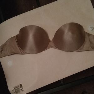 Strapless bra
